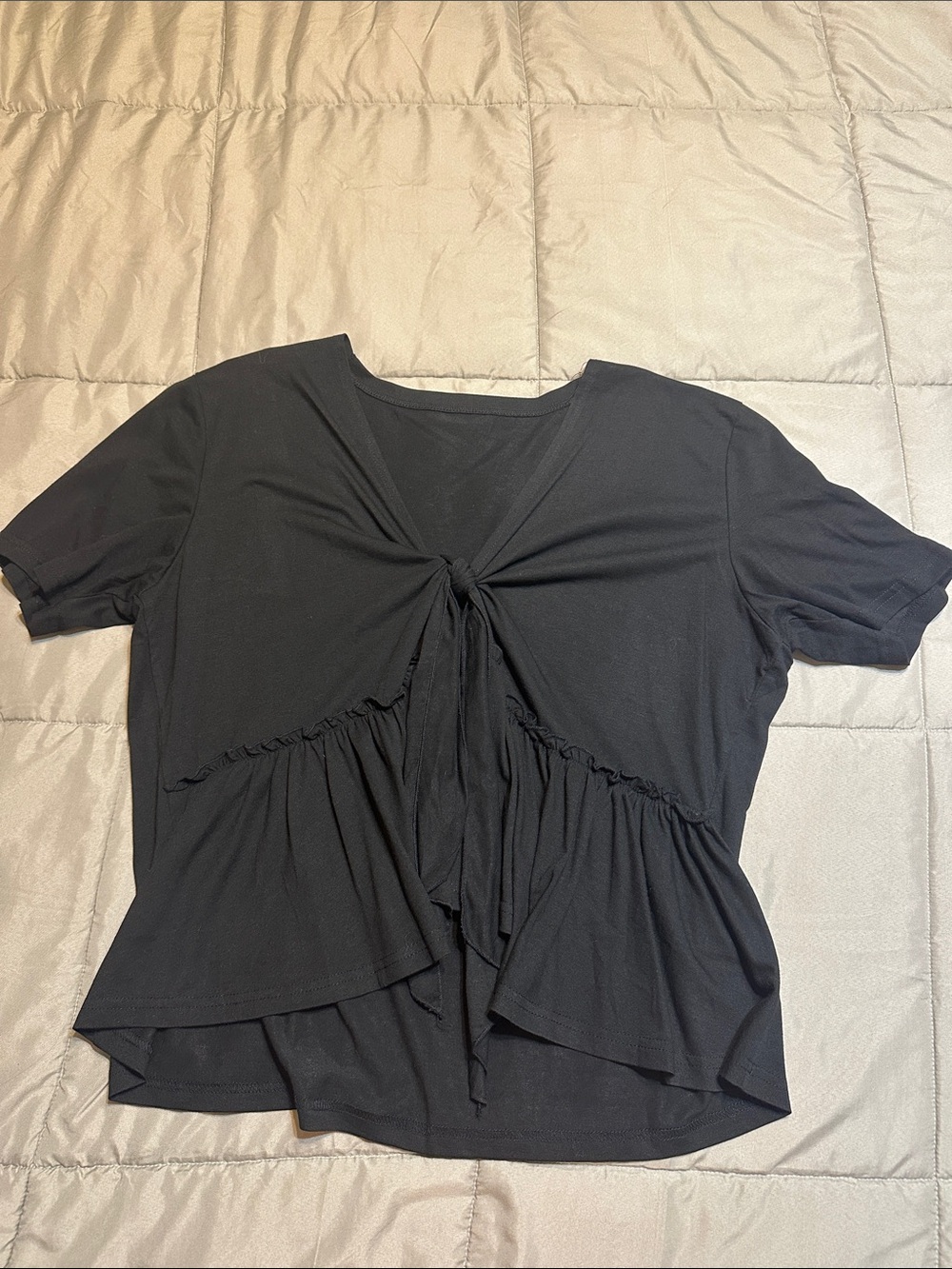 Black Knot-Front Short Sleeve Top